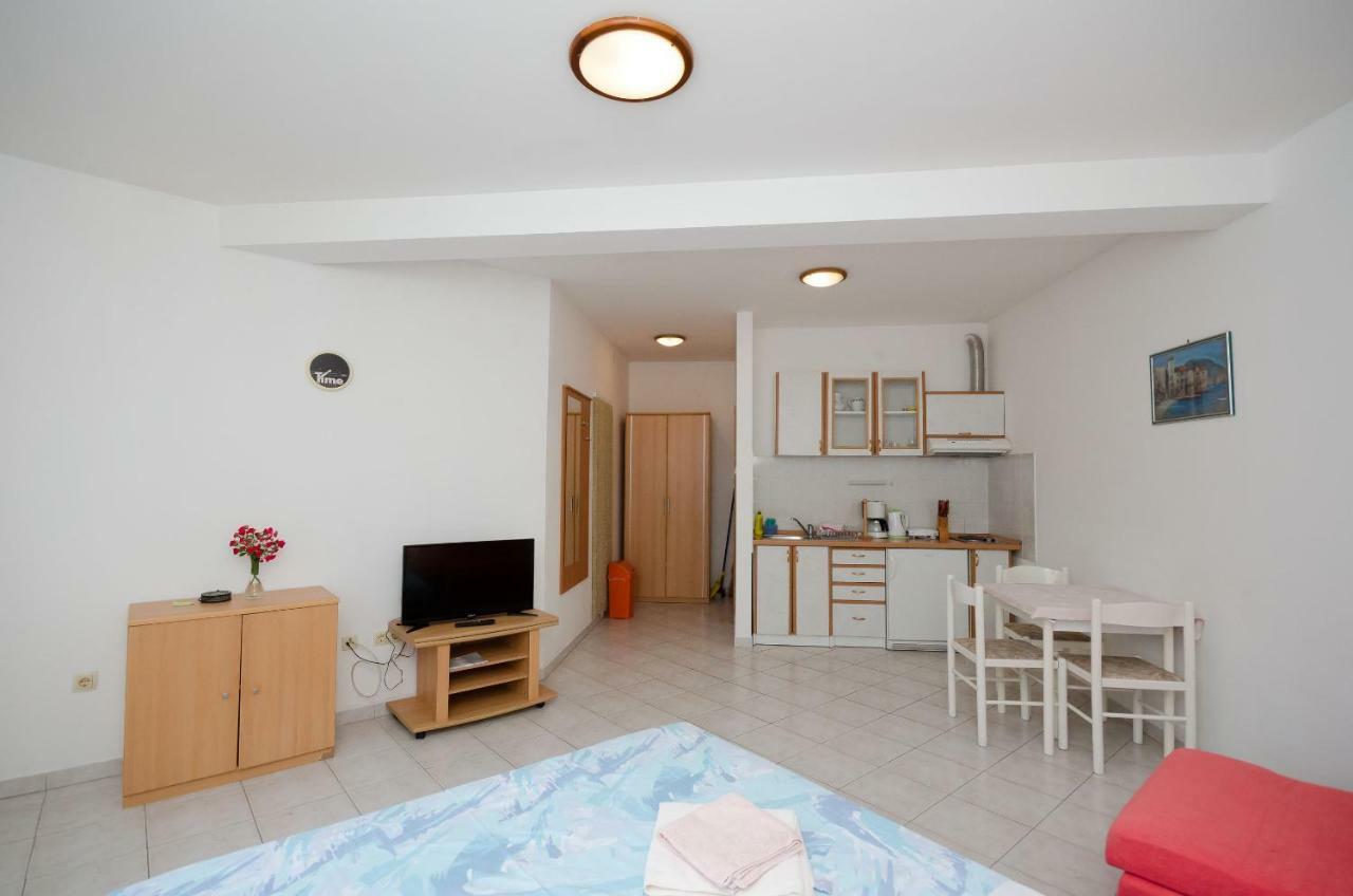 Apartments Branimir Нови-Винодолски Экстерьер фото