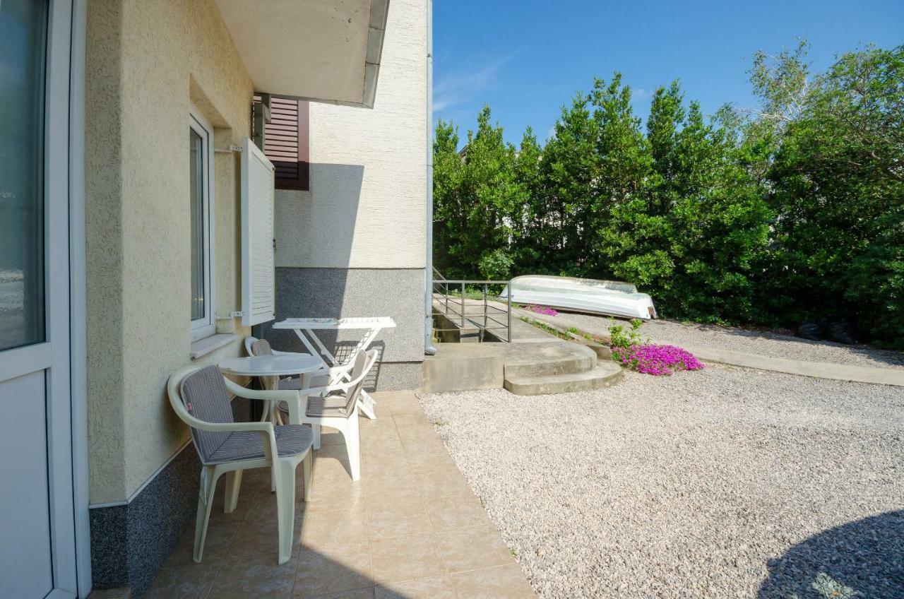 Apartments Branimir Нови-Винодолски Экстерьер фото